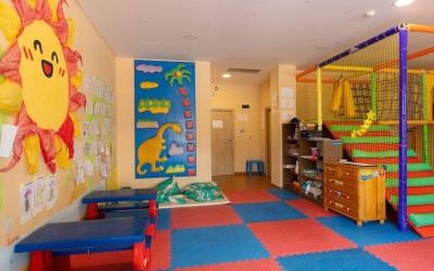 Tiara Beach 40