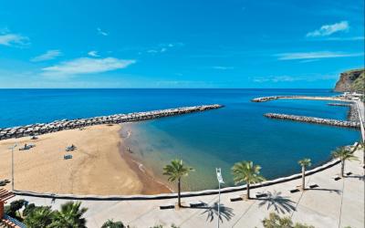 Calheta Beach 11