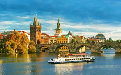 Plaukimas Vltavos upe, Praha