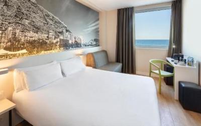 B&B Hotel Alicante dvivietis double tipo kambarys