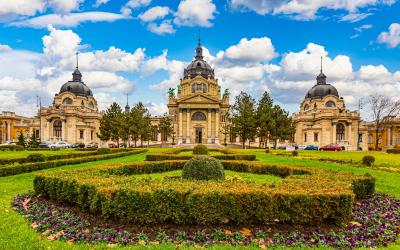 Budapest, the historical city of Central Europe