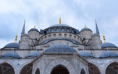 The exterior of the Blue Mosque from Istambul.