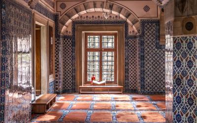 Interior of one of the rooms of the Topkapi Palace, Istambul