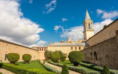 Courtyard of the Topkapi Palace, Istanbul, Turkey
