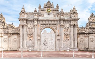 The outer gate of Dolmabahçe Palace is an ornate masterpiece.