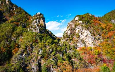 Shosenkyo's Autumn Landscape