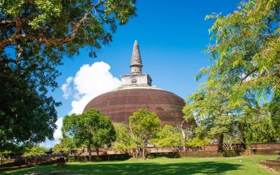 Sri Lanka.Polonnaruwa3small
