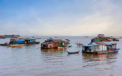 Angkor Wat lake.Cambodza2 small