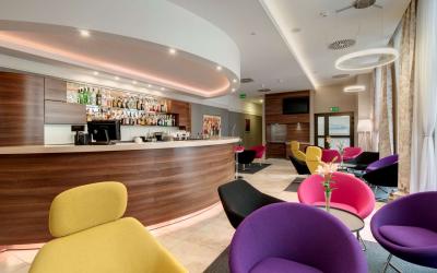 Golden Tulip Krakow City Center baras