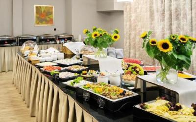 Golden Tulip Krakow City Center pusryčiai