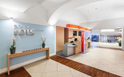 Ibis Praha Old Town registratūra