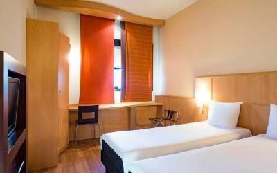 Ibis Milano Ca Granda dvivietis kambarys su atskiromis lovomis