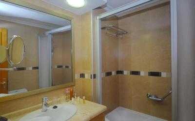 Ona Beverly Hills Suites7