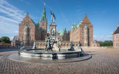Frederiksborg Castle and Neptune Fountain   Hillerod, Denmark